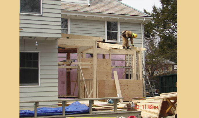 Russell Avenue — photo 1