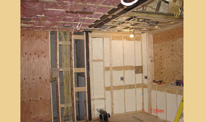 Russell Avenue — photo 2